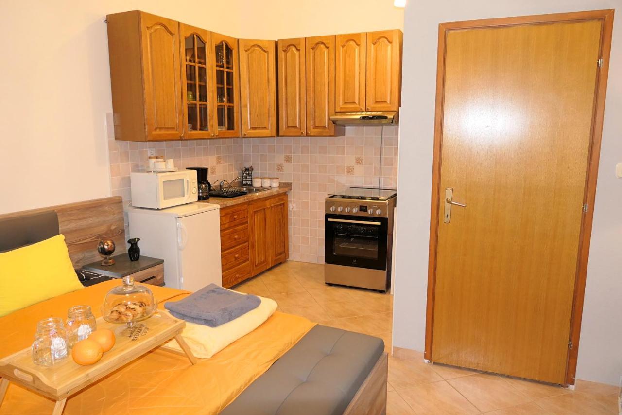 Apartment Laura Senj  Eksteriør bilde