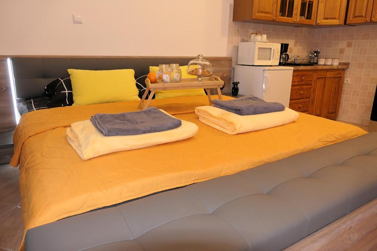 Apartment Laura Senj  Eksteriør bilde