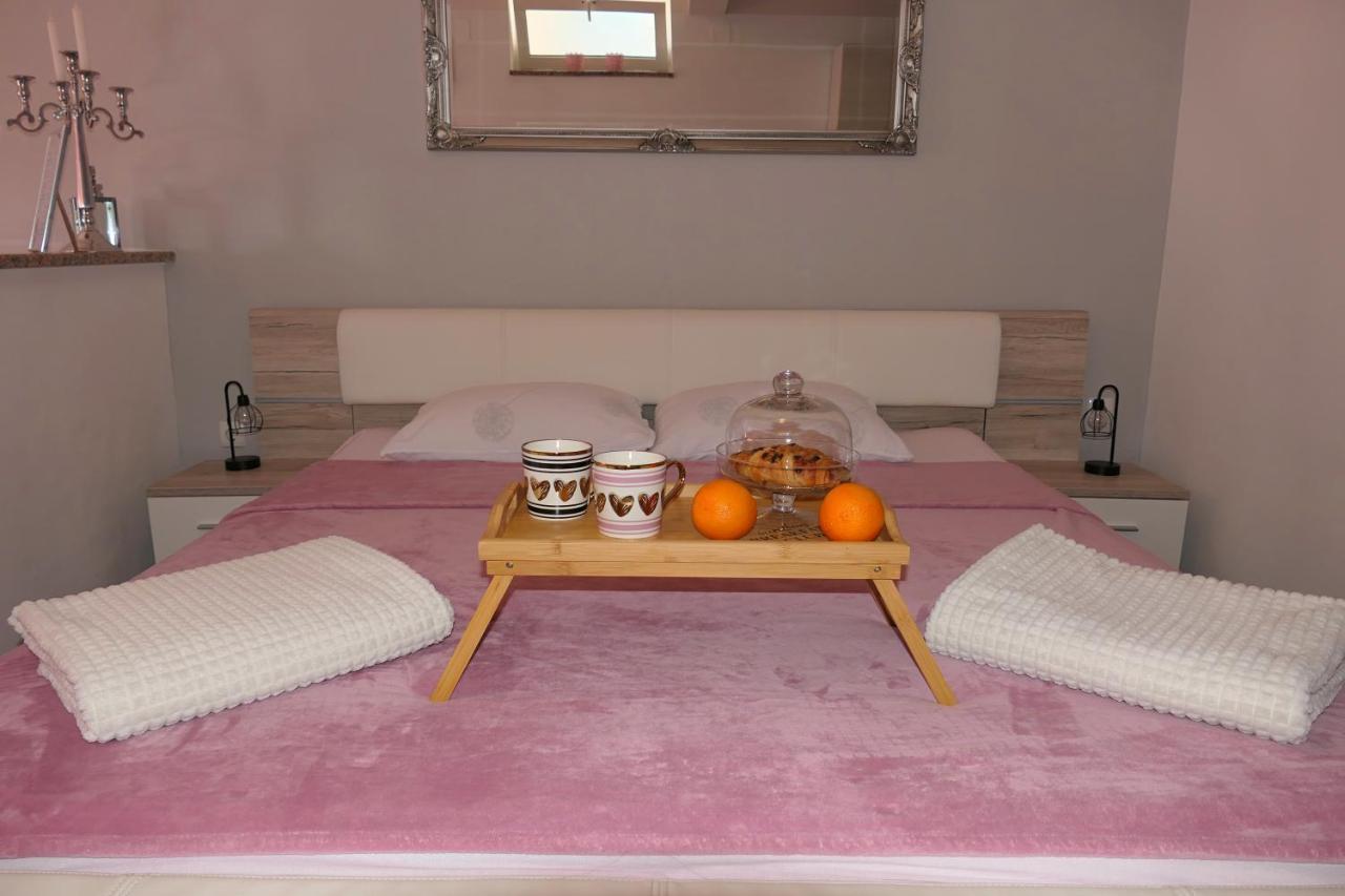 Apartment Laura Senj  Eksteriør bilde