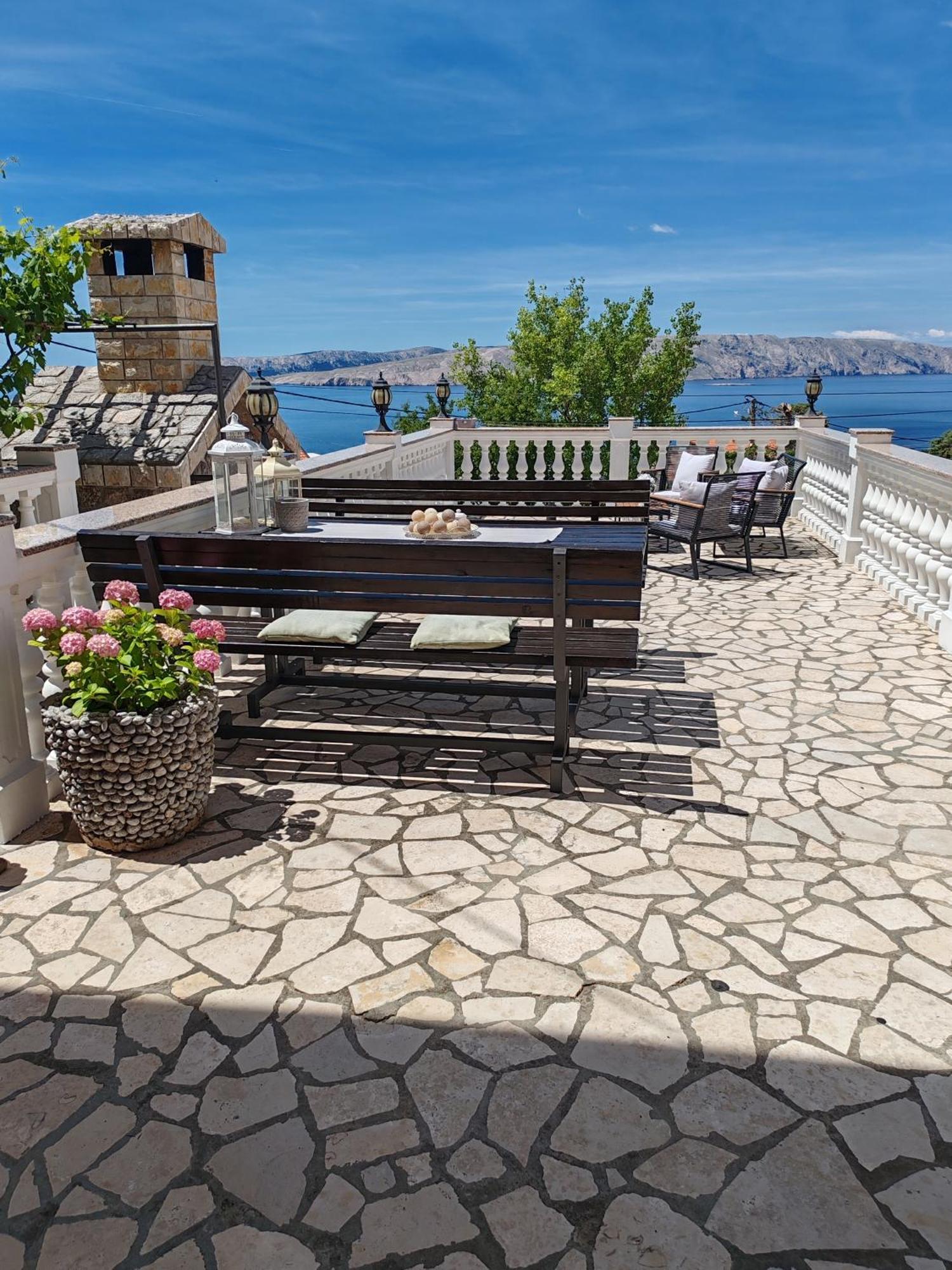 Apartment Laura Senj  Rom bilde